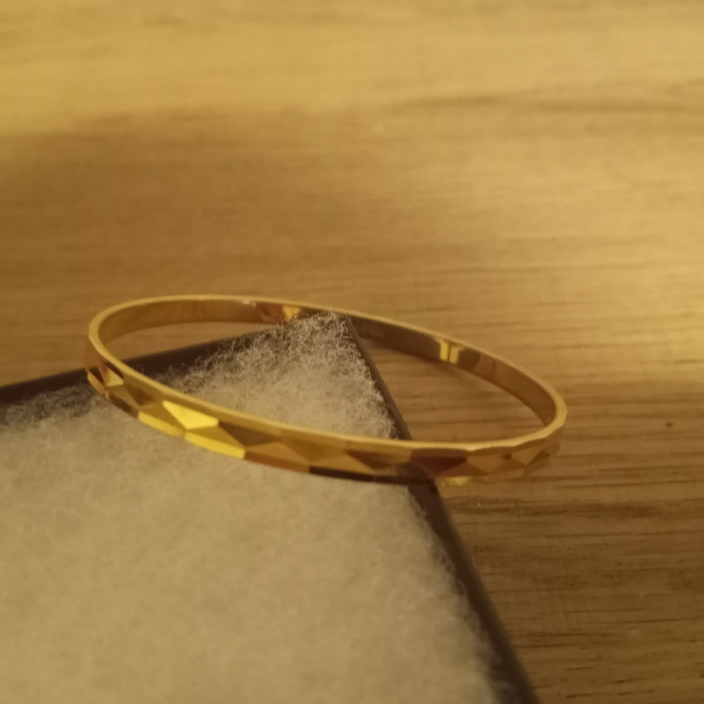 Stainless Steel Gold-Tone Faceted Women's Bangle Bracelet ~ Free Shipping! ☆